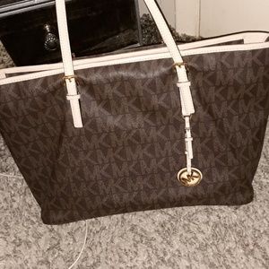 Michael Kors XL Totebag Handbag